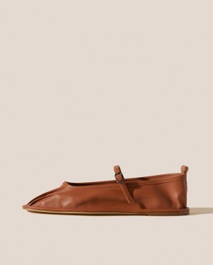 Hereu Dansa Pleated-toe Mary Jane Women's Flats Brown | NZ-09PYRAWEN