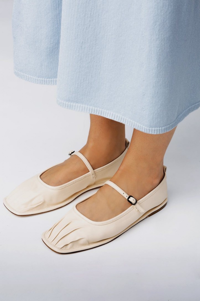 Hereu Dansa Pleated-toe Mary Jane Women's Flats Light Beige | NZ-01GPIUSDQ