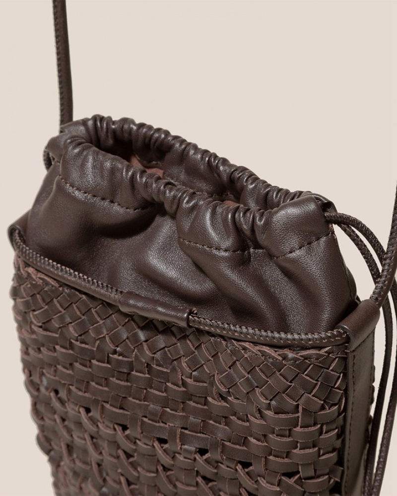 Hereu Palau Hand-braided Mini Bucket Women's Crossbody Bag Dark Brown | NZ-81BQEXMTR